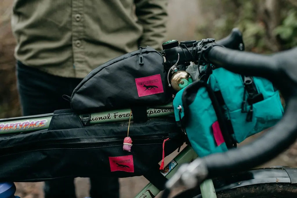Moxie Top Tube Bag